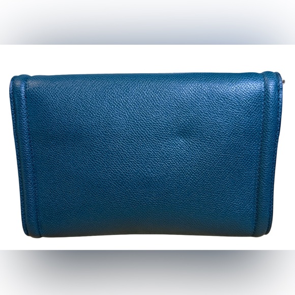 SALVATORE FERRAGAMO Vara Bow Crossbody - Picture 3 of 12